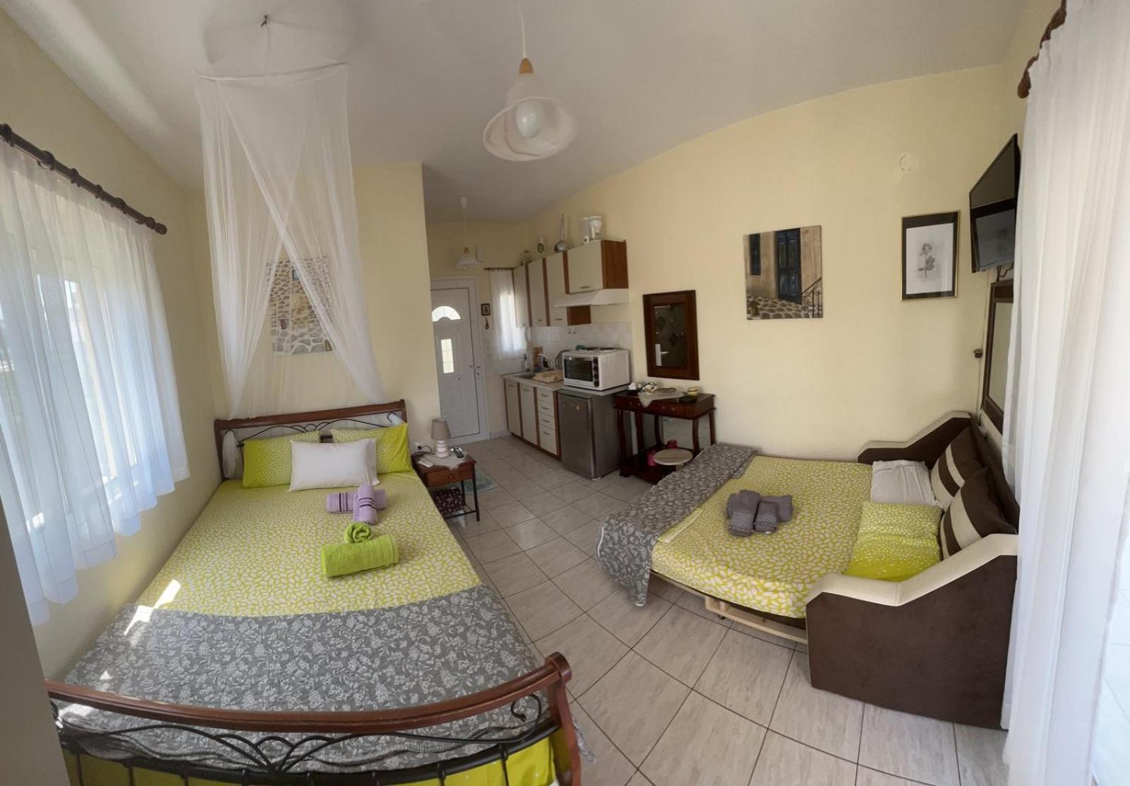 Lia'S Beach House Ayios Nikolaos Ruang foto